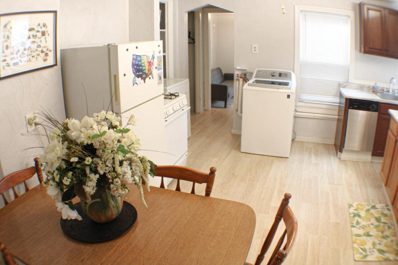 3 Bedroom Southside Pad - Sleeps 8 - Amazing Location 匹兹堡 外观 照片
