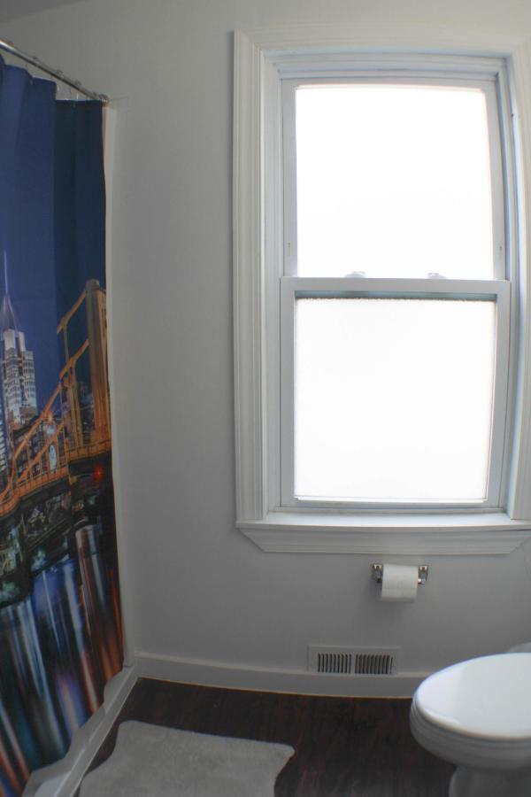 3 Bedroom Southside Pad - Sleeps 8 - Amazing Location 匹兹堡 外观 照片
